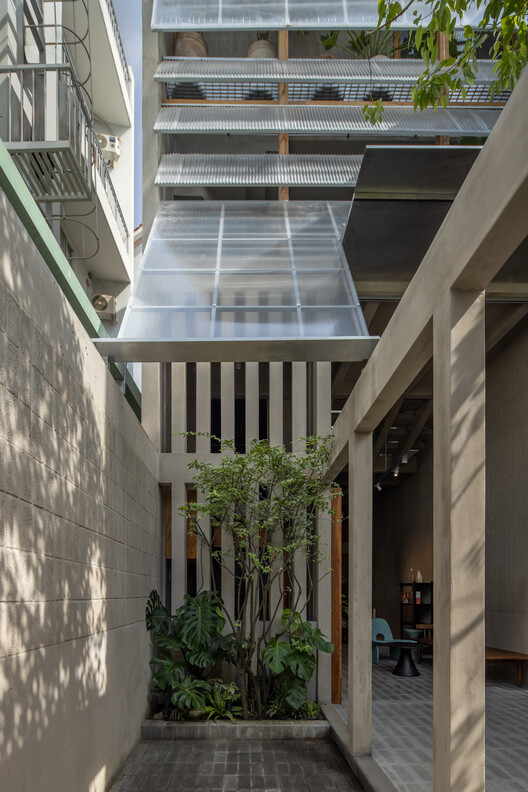 LÁ-SÁCH House / Atelier tho.A - Image 8 of 15