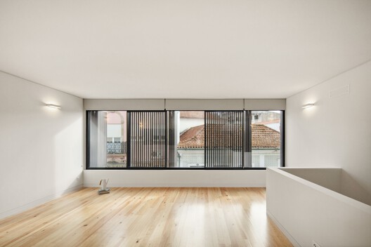 Casa de Sá / Tiago do Vale Arquitectos - Imagen 25 de 46