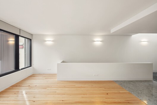 Casa de Sá / Tiago do Vale Arquitectos - Fotografía interior, Madera, Iluminación