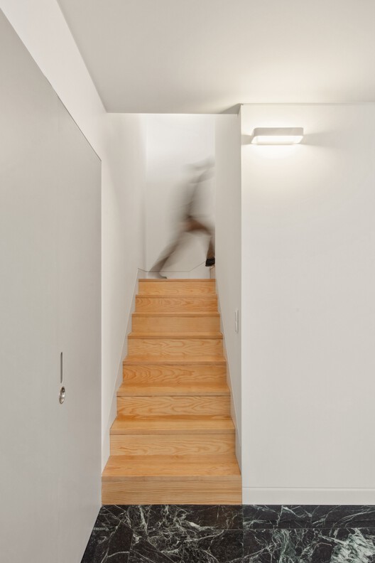 Casa de Sá / Tiago do Vale Arquitectos - Imagen 21 de 46