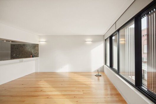 Casa de Sá / Tiago do Vale Arquitectos - Imagen 24 de 46