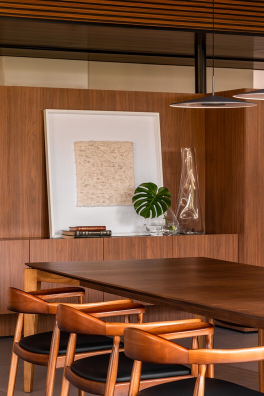 Residencia TN / IFP Arquitetura - Fotografía interior, Madera, Mesas, Sillas