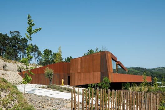 Corten House / HPA Arquitetura e Investimentos - Exterior Photography