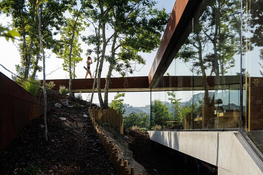 Corten House / HPA Arquitetura e Investimentos - Image 10 of 36