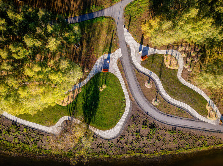 Revisiting 2025: 20 Classic Projects and Defining Stories in Architecture - Image 2 of 23