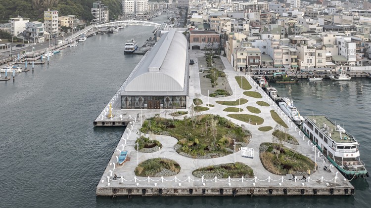 Between Sea and City: Contemporary Fish Market Architecture - Featured Image