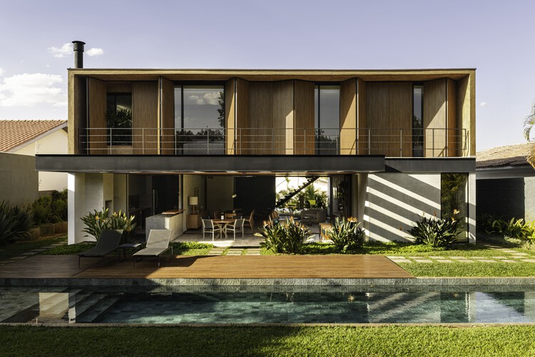 Casa Cidu / Esquadra Arquitetos - Fotografia de Exterior, Casas, Balcão