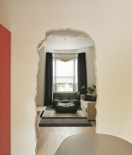 Druid Grove Terrace House / CAN - Image 17 of 29