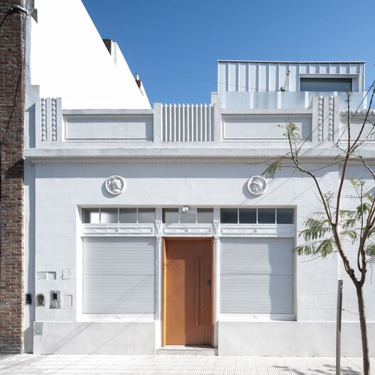 Renovation and Everyday Life: How Latin American Architecture Reinvents Existing Spaces - Image 18 of 27