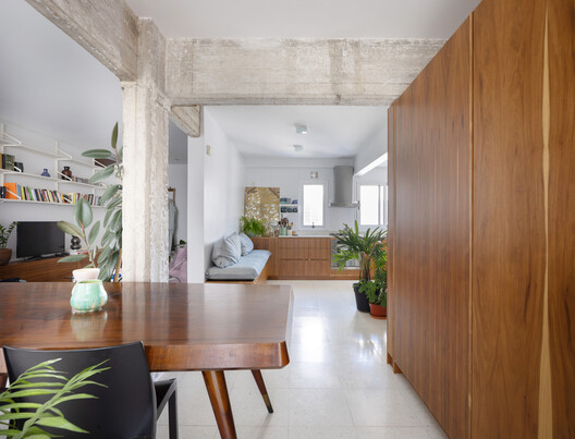 Renovation and Everyday Life: How Latin American Architecture Reinvents Existing Spaces - Image 6 of 27