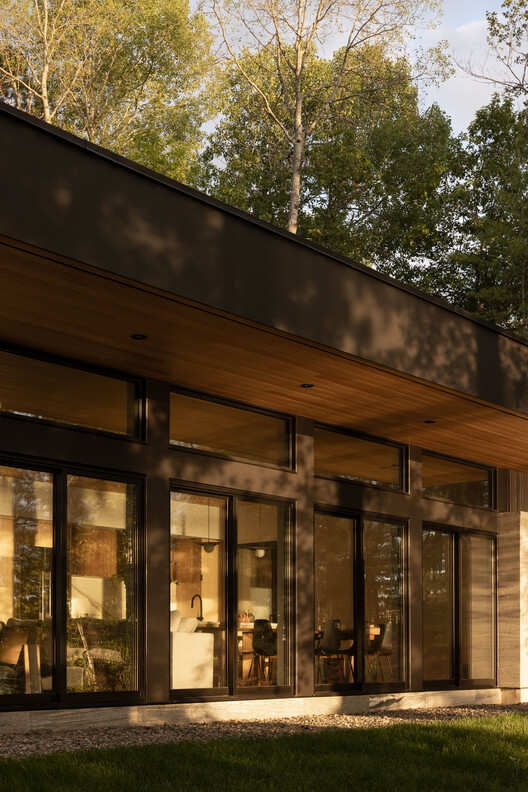 Manitouwaba Lake House / Daymark - Exterior Photography, Wood