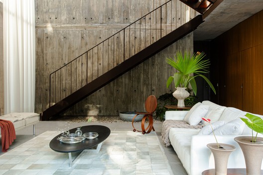 Casa Circular / Bloco B arquitetura - Fotografia de Interiores, Sala de Estar, Madeira, Cadeira