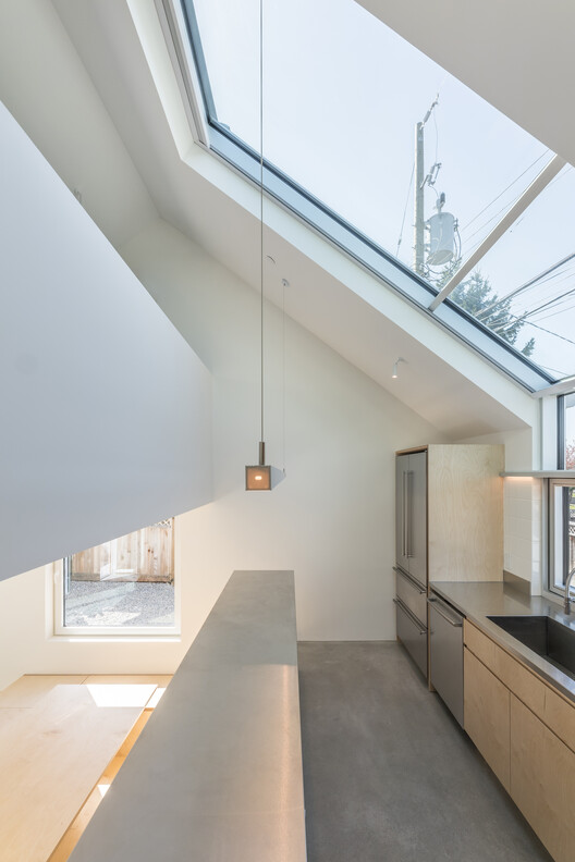 Anzio Laneway House / Imu Chan Architecture - Image 13 of 35