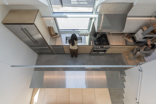 Anzio Laneway House / Imu Chan Architecture - Interior Photography, Kitchen, Countertop, Glass