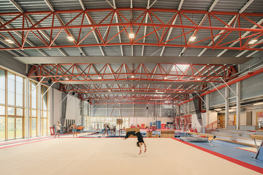 Renovation and extension of the Marie Paradis sports complex  / bureau faceB + LFA - Interior Photography, Beam