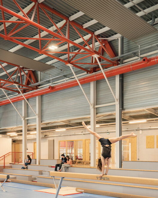 Renovation and extension of the Marie Paradis sports complex  / bureau faceB + LFA - Interior Photography, Beam