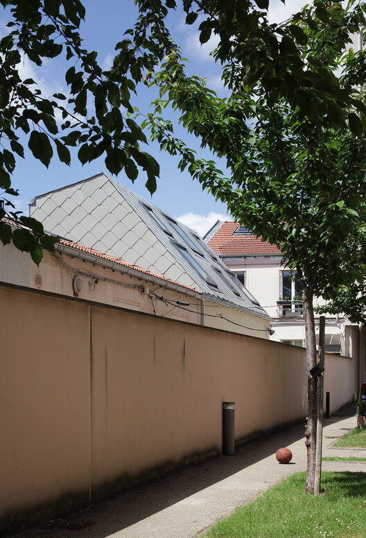 Elevation of a Family House in Bagnolet / 127af - Exterior Photography