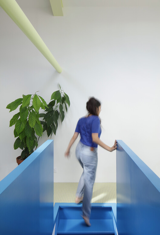 Elevation of a Family House in Bagnolet / 127af - Interior Photography, Stairs, Handrail