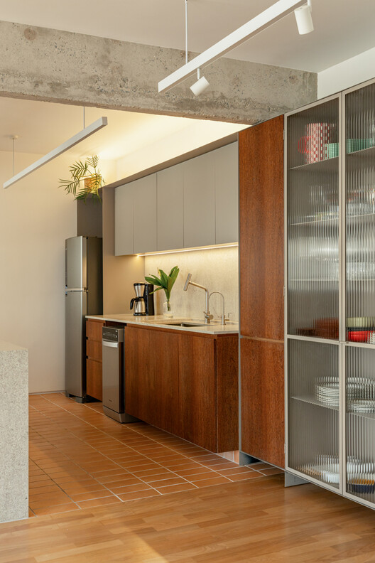 Apartamento Itacolomi / COTA760 - Imagem 10 de 25