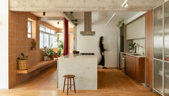 Itacolomi Apartment / COTA760
