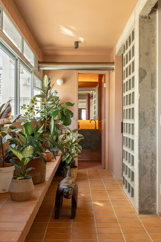 Apartamento Itacolomi / COTA760 - Fotografia de Interiores, Madeira