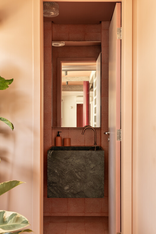 Itacolomi Apartment / COTA760 Itacolomi Apartment / COTA760 - Image 14 of 25