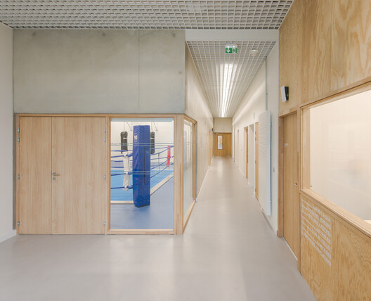 Sports Complex in Petit-Quevilly / Olgga Architects Sports Complex in Petit-Quevilly / Olgga Architects - Interior Photography, Wood