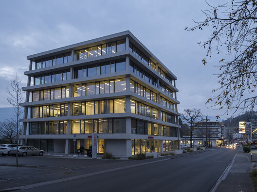 Raiffeisen Bank, Savosa / celoria Architects - Exterior Photography