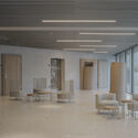 Raiffeisen Bank, Savosa / celoria Architects - Interior Photography, Offices, Lighting, Chair