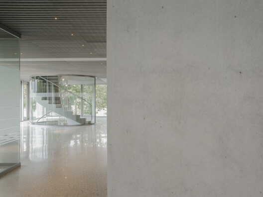 Raiffeisen Bank, Savosa / celoria Architects - Image 11 of 30