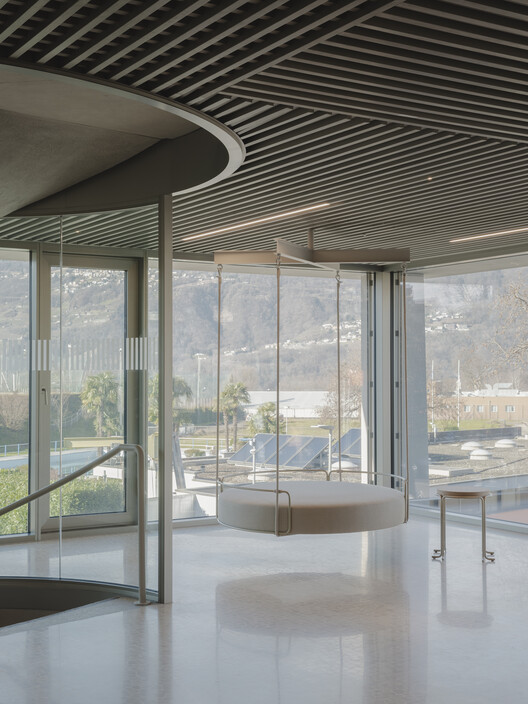 Raiffeisen Bank, Savosa / celoria Architects - Image 12 of 30