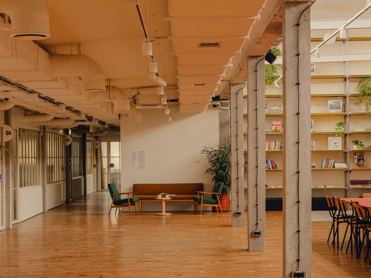 Non-Commercial Cultural Hub / IPA Filip Kozarski - Interior Photography, Wood, Lighting