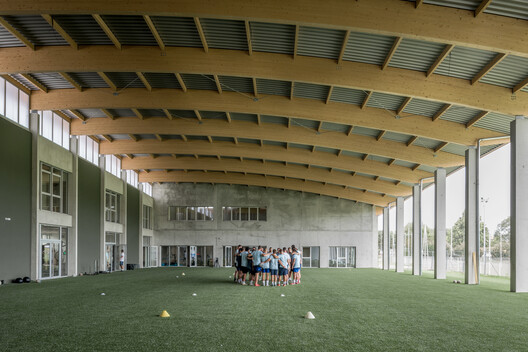 Jean Dauger Stadium / Patrick Arotcharen Architecte - Image 4 of 28