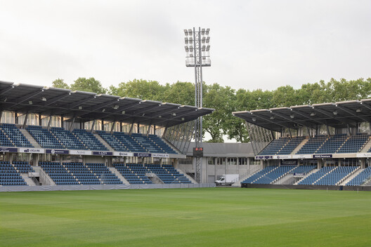 Jean Dauger Stadium / Patrick Arotcharen Architecte - Image 5 of 28