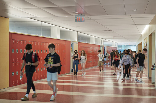 Brookline High School - 22 Tappan Building / William Rawn Associates Brookline High School - 22 Tappan Building / William Rawn Associates - Interior Photography, Stairs