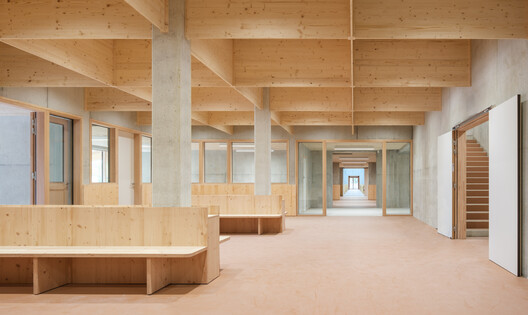 Gradignan School / Ateliers Mathieu Laporte + Fagart & Fontana - Interior Photography, Wood