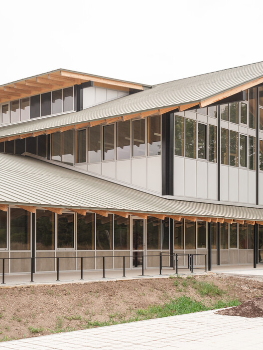 Gradignan School / Ateliers Mathieu Laporte + Fagart & Fontana - Exterior Photography, Wood