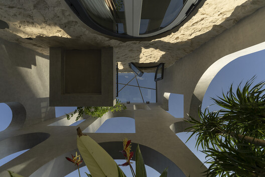 TD2 House / Hinzstudio - Image 11 of 25