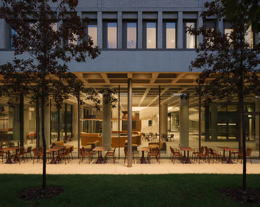 Faculty of Psychology of the University of Warsaw / Projekt Praga - Exterior Photography, Courtyard