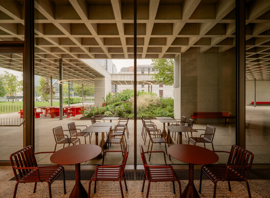 Faculty of Psychology of the University of Warsaw / Projekt Praga - Interior Photography, Dining room