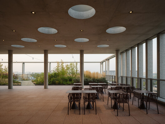 Faculty of Psychology of the University of Warsaw / Projekt Praga - Interior Photography, Dining room