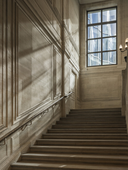 Chamber of Notaries of Paris / L'Atelier Senzu + LAGNEAU Architectes Chamber of Notaries of Paris / L'Atelier Senzu + LAGNEAU Architectes - Interior Photography, Stairs, Wood, Handrail