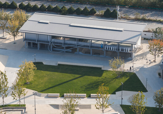 AVENUE & SON Skatepark / Various Associates AVENUE & SON Skatepark / Various Associates - Exterior Photography