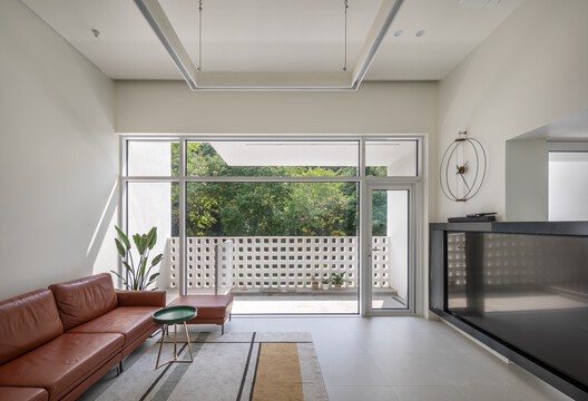 White Brick House / PLAN Architects office - Interior Photography, Living Room
