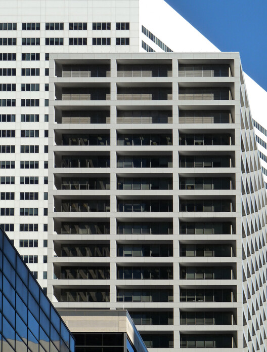 Gordon Bunshaft: Form Through Technics - Image 1 of 6