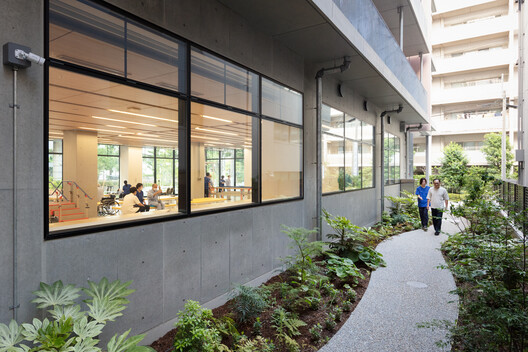 Asoka Hospital South Wing / AIDAHO - Interior Photography