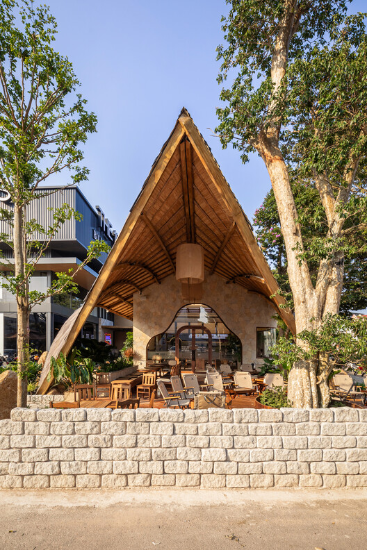 The 1999’s Coffee / KQI Architect The 1999’s Coffee / KQI Architect - Image 9 of 22