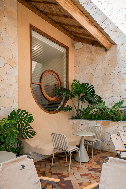 The 1999’s Coffee / KQI Architect The 1999’s Coffee / KQI Architect - Image 13 of 22