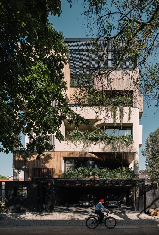 Villa 1374  / The Purple Ink Studio - Houses