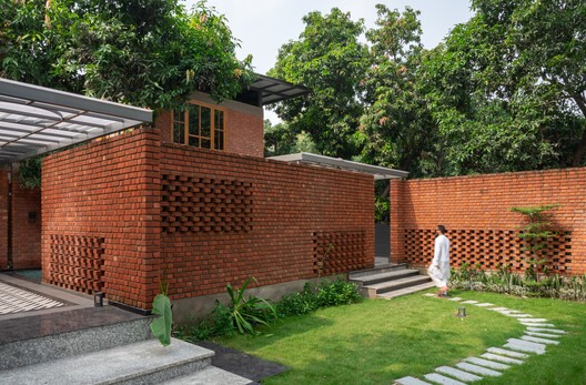 The Gorakhpur Farmhouse / W5 Architects - Image 28 of 38